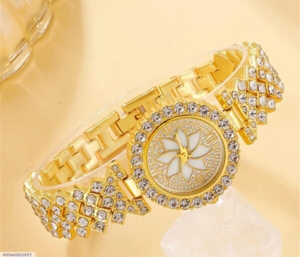 Women's Fancy Bracelet Anaalogue Watch